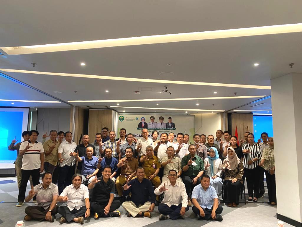 https://dishutkaltim.com/public/admin/images/gambar_berita/1685937592_WhatsApp Image 2023-06-05 at 11.57.02.jpeg